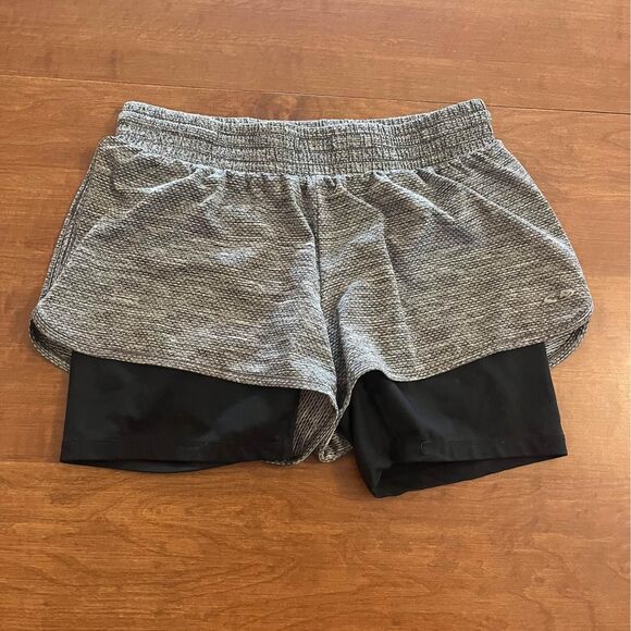 Champion duo dry athletic shorts size small - Picture 1 of 3